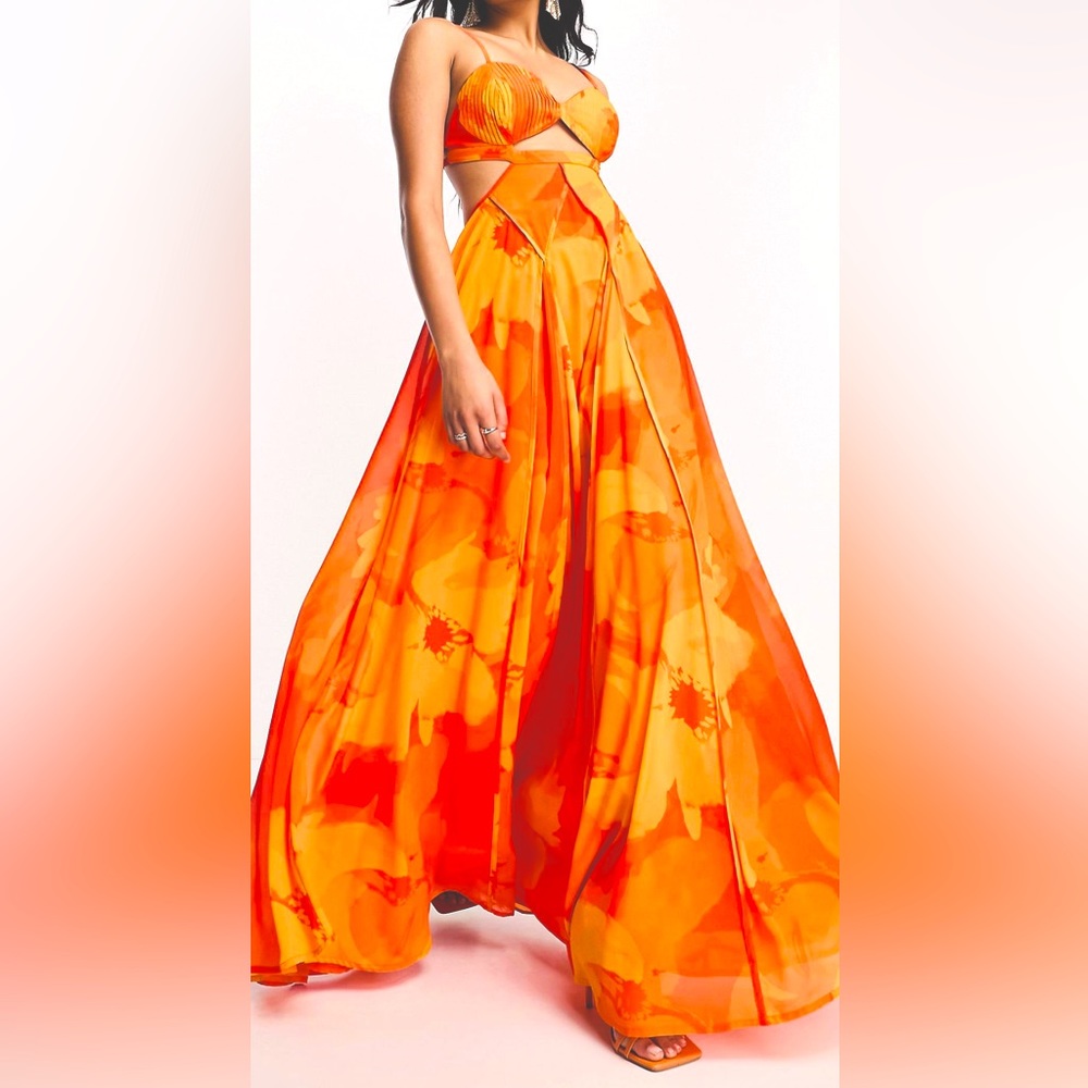 Stunning this dress is.